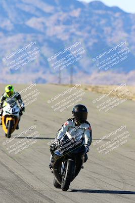 media/Jan-08-2022-SoCal Trackdays (Sat) [[1ec2777125]]/Turn 10 Backside (930am)/